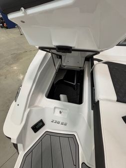 Monterey 238SS-LUXURY-BOWRIDER image