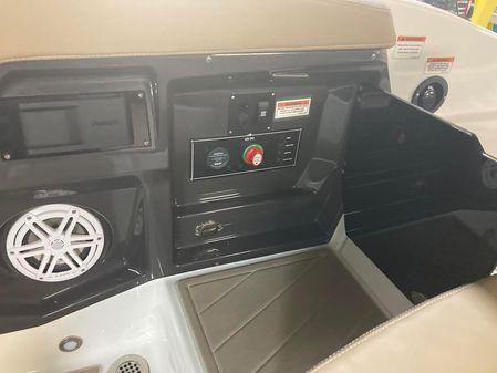 Monterey 278SS-BOWRIDER image