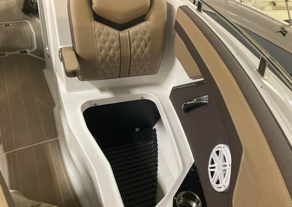 Monterey 278SS-BOWRIDER image