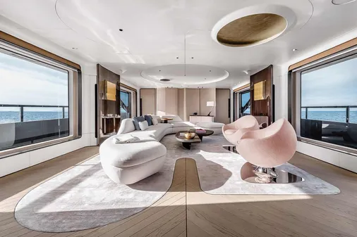 Azimut GRANDE-TRIDECK image