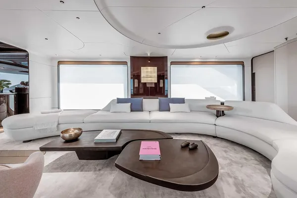 Azimut GRANDE-TRIDECK image