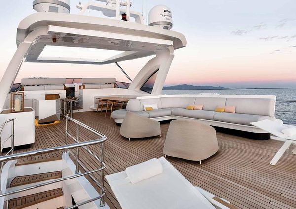 Azimut GRANDE-32M image