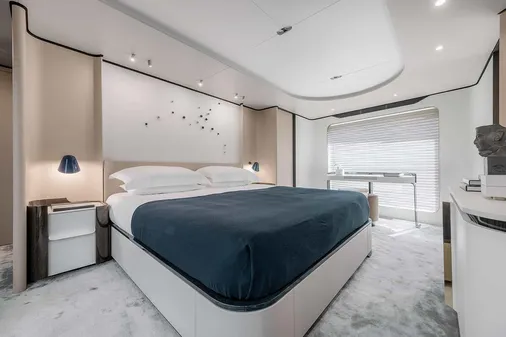 Azimut GRANDE-32M image