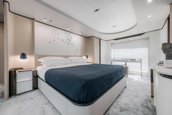 Azimut GRANDE-32M image