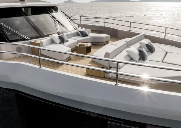 Azimut MAGELLANO-30M image