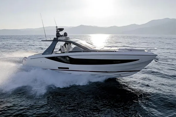 Azimut VERVE-42 image