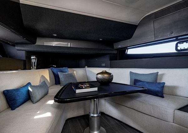 Azimut VERVE-42 image