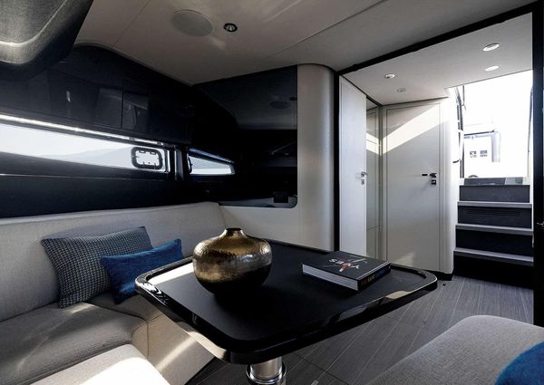 Azimut VERVE-42 image