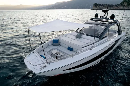 Azimut VERVE-42 image