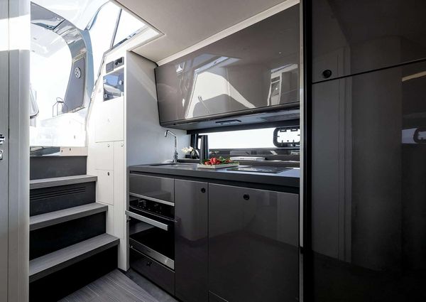 Azimut VERVE-42 image