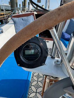 Catalina C-36-SLOOP image