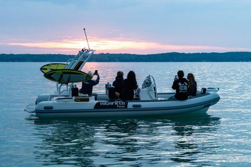 Highfield VELOX-560 image