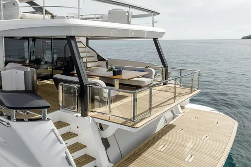 Azimut GRANDE-26M image