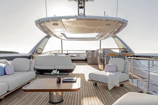 Azimut GRANDE-26M image