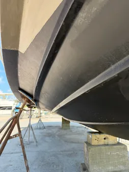 Sea Ray 370 Venture image