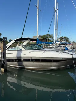 Sea Ray 370 Venture image