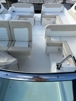 Sea Ray 370 Venture image