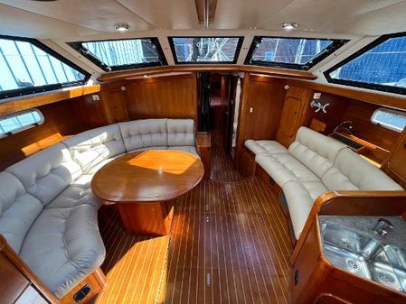 Oyster 485 image