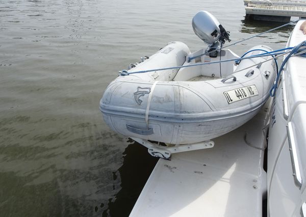 Bayliner 3988MY image