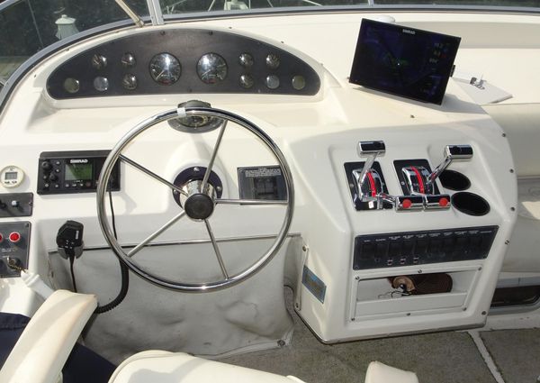 Bayliner 3988MY image