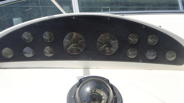 Bayliner 3988MY image