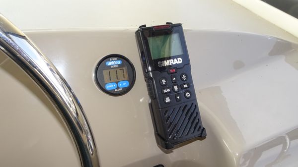 Bayliner 3988MY image