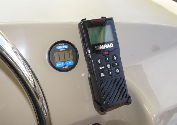 Bayliner 3988MY image