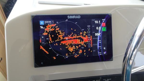 Bayliner 3988MY image