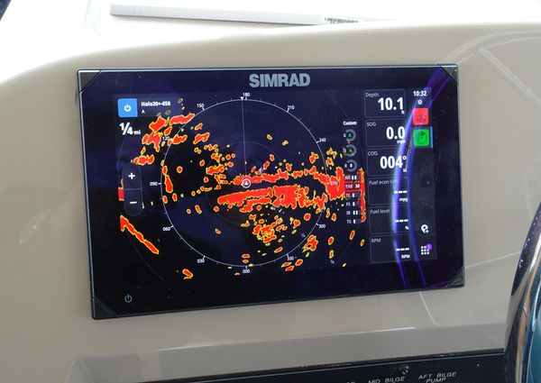 Bayliner 3988MY image