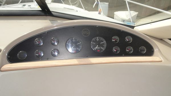 Bayliner 3988MY image