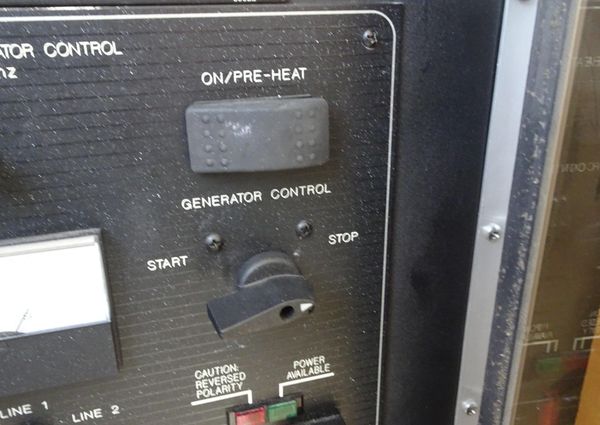 Bayliner 3988MY image