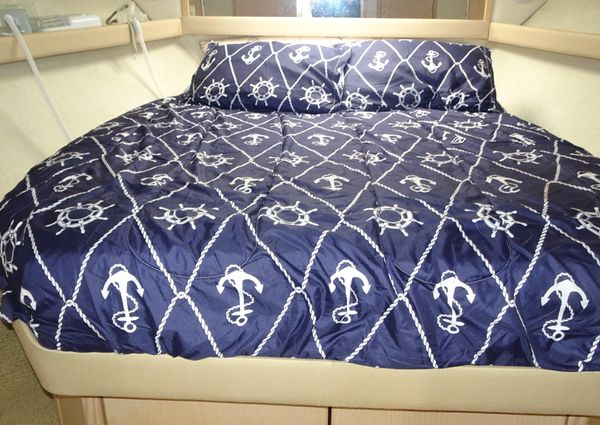 Bayliner 3988MY image