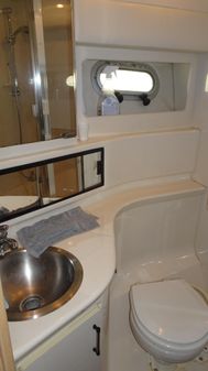 Bayliner 3988MY image