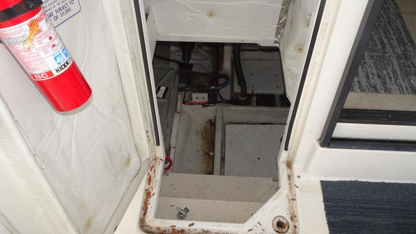 Bayliner 3988MY image