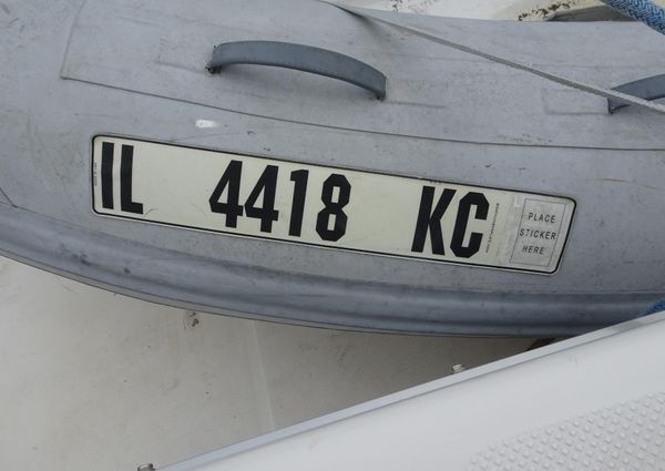 Bayliner 3988MY image