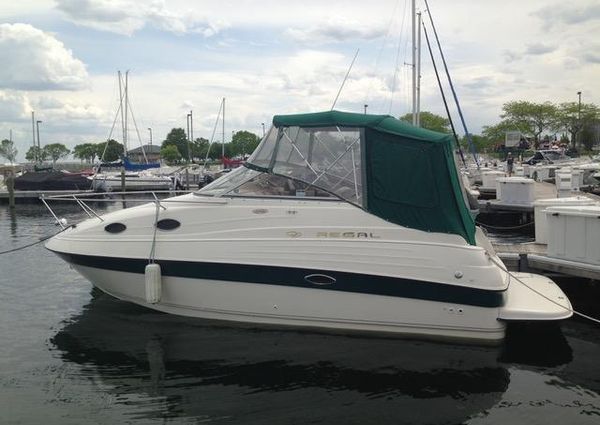 Regal COMMODORE-242 image