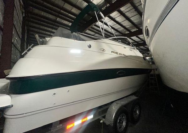 Regal COMMODORE-242 image