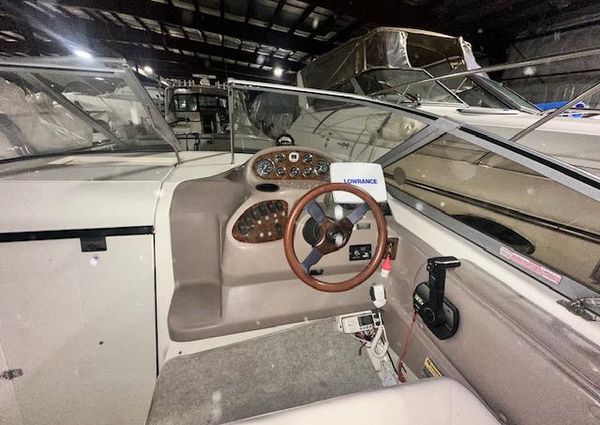 Regal COMMODORE-242 image