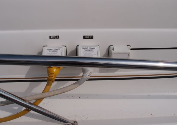 Sea-ray 330-SUNDANCER image