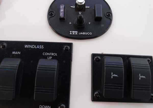 Sea-ray 330-SUNDANCER image