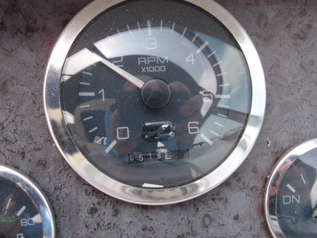 Sea-ray 330-SUNDANCER image