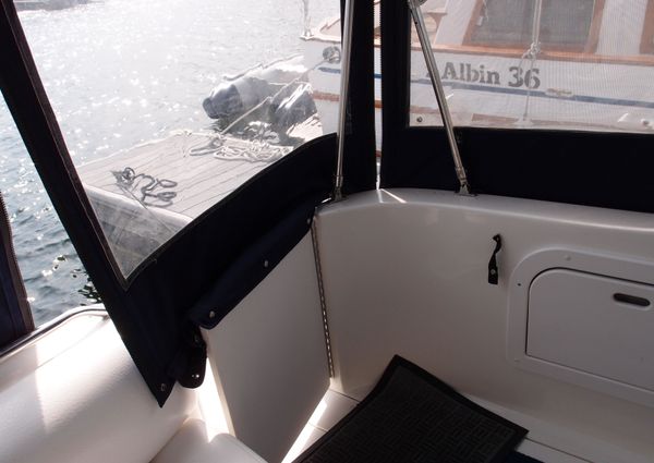 Sea-ray 330-SUNDANCER image