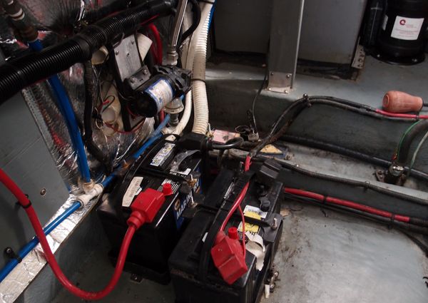 Sea-ray 330-SUNDANCER image