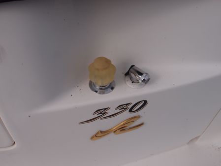 Sea-ray 330-SUNDANCER image