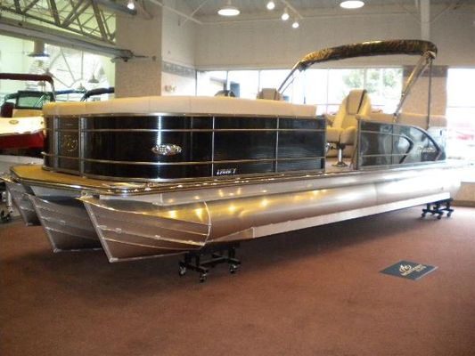 Manitou Pontoons Legacy 25 RF - main image
