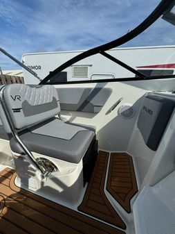 Bayliner VR5-BOWRIDER-I-O image