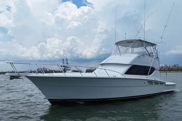 Hatteras 50 Convertible Sportfish image
