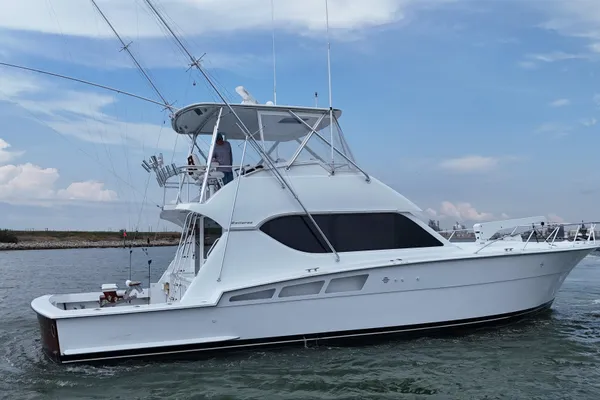 Hatteras 50 Convertible Sportfish image