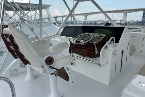 Hatteras 50 Convertible Sportfish image
