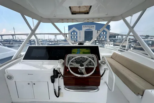 Hatteras 50 Convertible Sportfish image